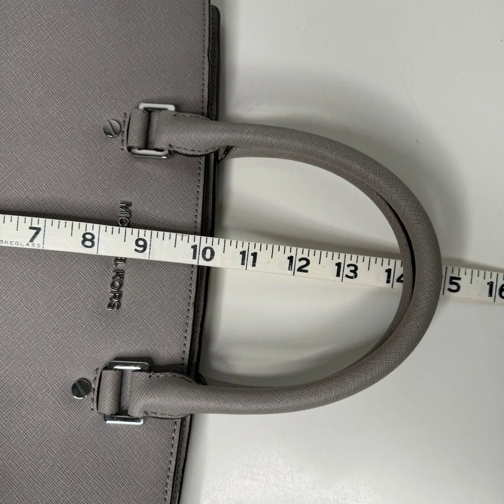 Michael Kors Selma Satchel Women Grey Saffiano Leather Professional Chic Large‎